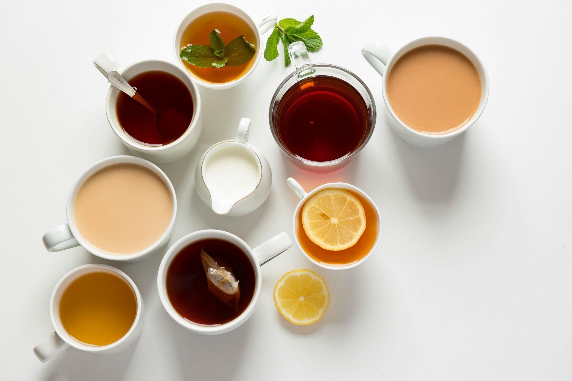 Low Caffeine Drink (Image via Unsplash/Joanna Kosinska)